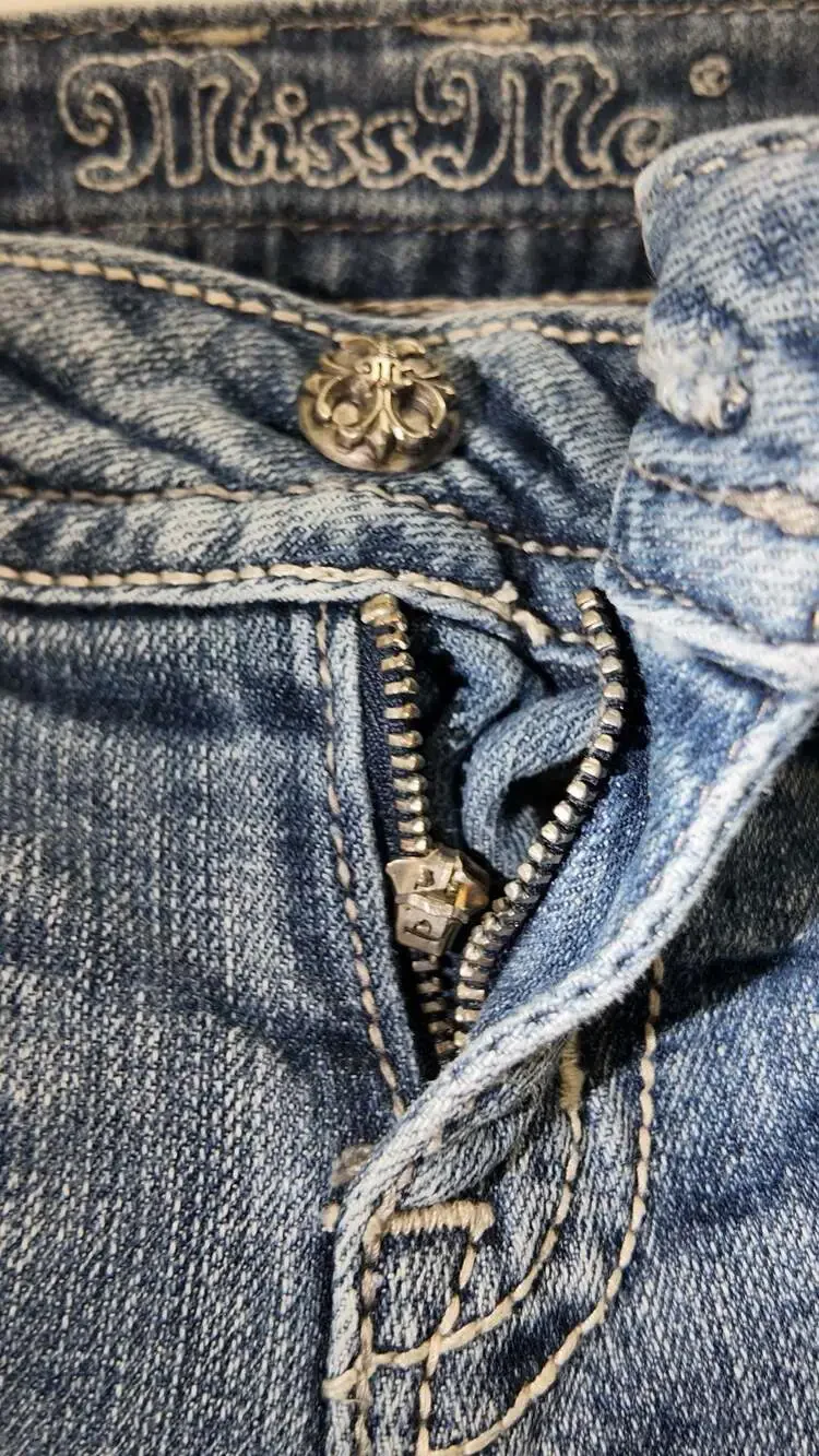 Miss Me Signature Bootcut Jeans Womens 26 Dark Wash Y2K - Picture 3 of 5